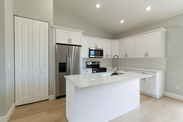 Palm Springs, FL 33406,4084 Linda LN