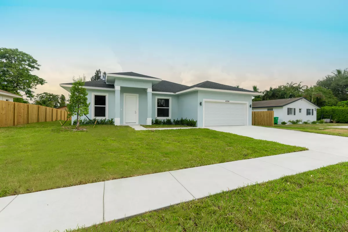 Palm Springs, FL 33406,4084 Linda LN