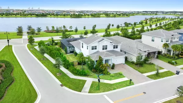 Loxahatchee, FL 33470,19474 Broad Shore WALK