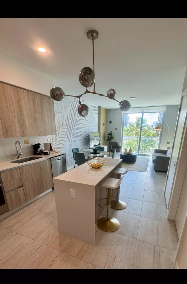 3900 Biscayne BLVD S-304, Miami, FL 33137