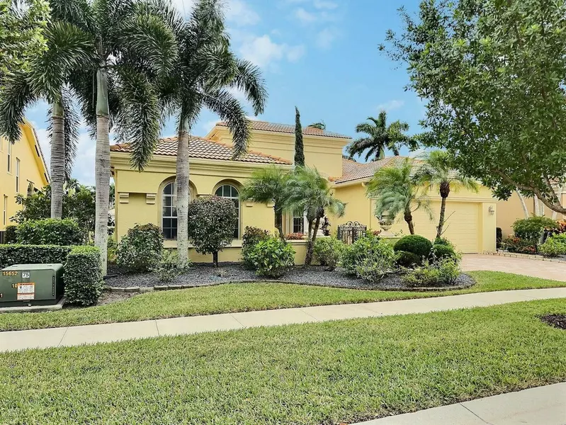 8768 E Via Prestigio, Wellington, FL 33411