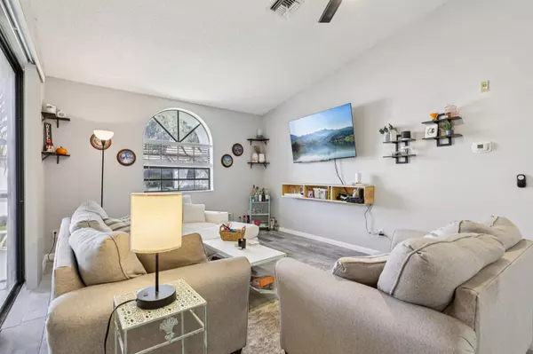 Boynton Beach, FL 33437,5394 Firenze DR O