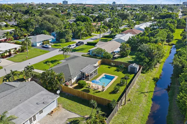 Tequesta, FL 33469,372 Franklin RD