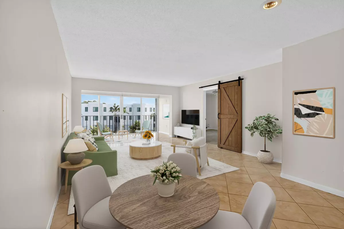 Lake Worth, FL 33467,4242 Deste CT 301