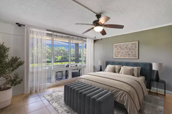 Boca Raton, FL 33432,1401 S Federal HWY 102