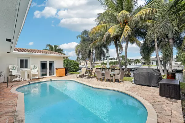 Pompano Beach, FL 33062,2731 NE 5th ST