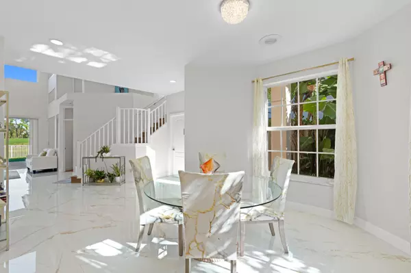 Palm Beach Gardens, FL 33418,903 Augusta Pointe DR