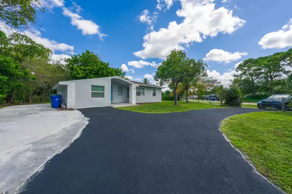 150 Kentucky AVE, Fort Lauderdale, FL 33312