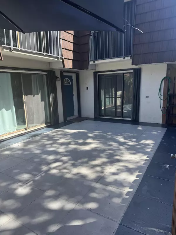 Stuart, FL 34997,6111 SE Riverboat DR