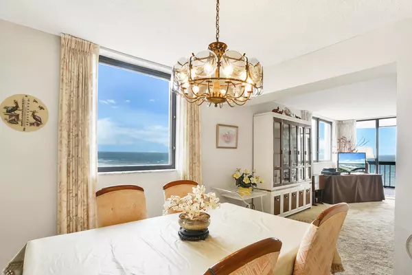 Singer Island, FL 33404,5380 N Ocean DR 11f