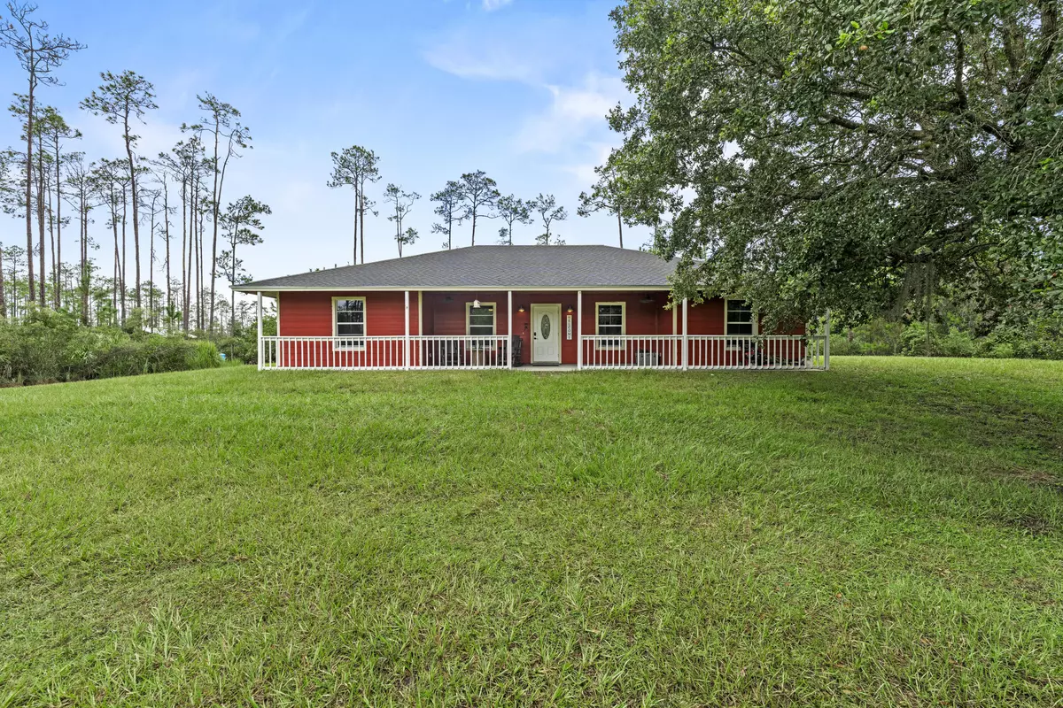 Okeechobee, FL 34972,32801 Us Highway 441 Lot 105