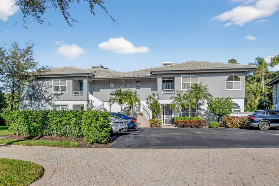20220 Boca West DR 202, Boca Raton, FL 33434