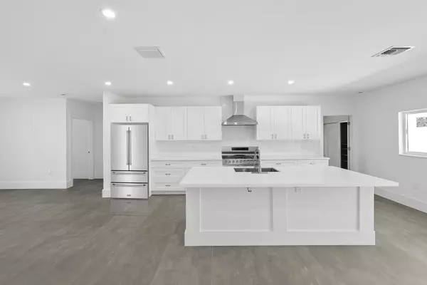 West Palm Beach, FL 33412,13350 N 61st LN