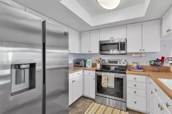 Fort Pierce, FL 34949,4949 N Highway A1a 45