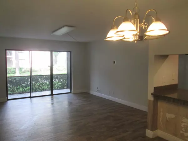 Greenacres, FL 33415,209 Foxtail DR G1