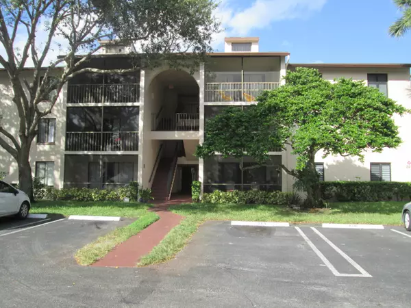 Greenacres, FL 33415,209 Foxtail DR G1