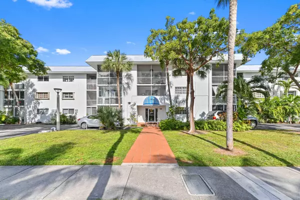 251 Galen DR 309e, Key Biscayne, FL 33149