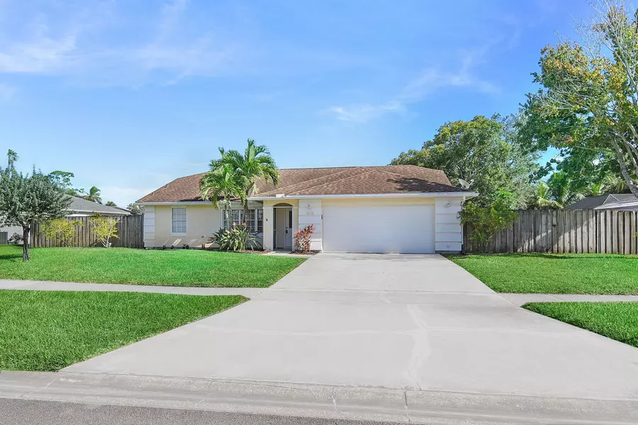 503 NE Solida CIR, Port Saint Lucie, FL 34983