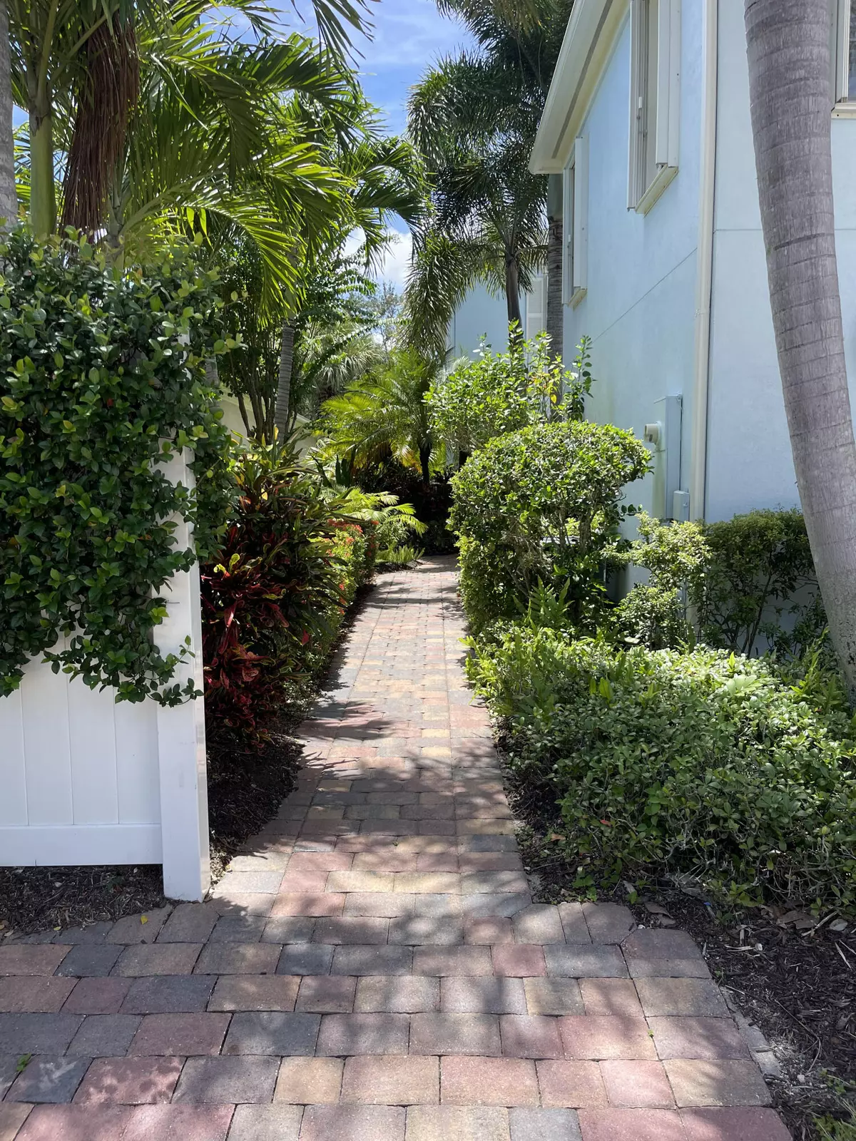 Jupiter, FL 33458,1833 Dakota DR Retreat