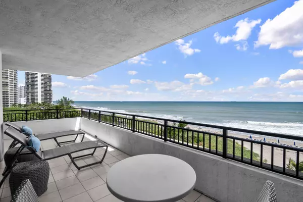 Singer Island, FL 33404,3800 N Ocean DR 653