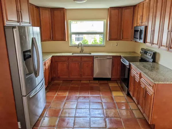 Boca Raton, FL 33432,299 NW 12th ST