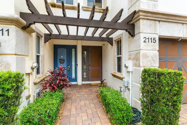 West Palm Beach, FL 33411,2115 Foxtail View CT