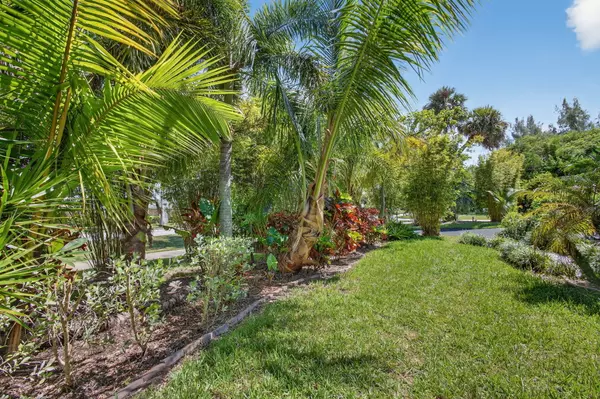 Fort Pierce, FL 34949,2025 S Ocean DR