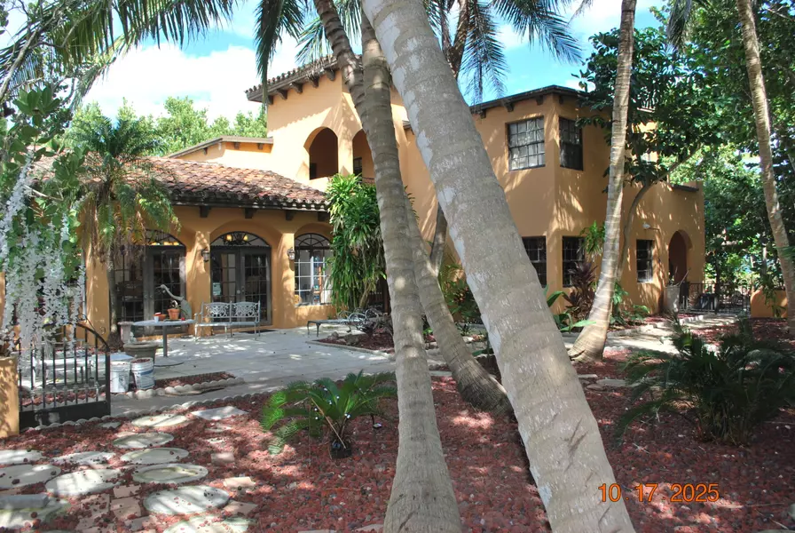 4200 N N Surf RD, Hollywood, FL 33019