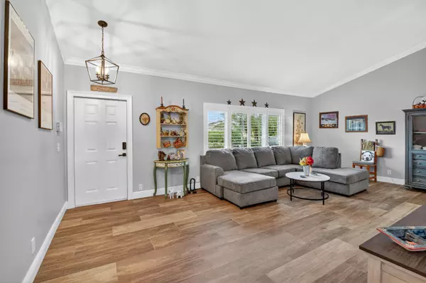 Lake Worth, FL 33467,5143 Whitewood WAY