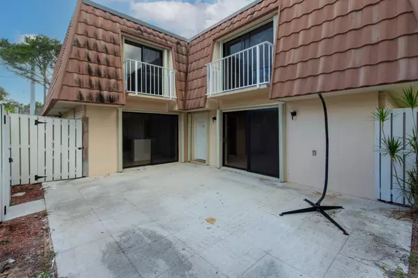 West Palm Beach, FL 33409,855 Blue Ridge CIR 855