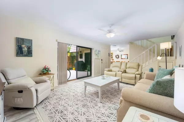 Jupiter, FL 33477,141 Ocean Cove DR