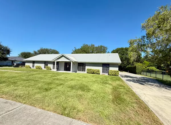 Clewiston, FL 33440,411 W Avenida Del Rio