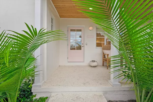 Lake Worth Beach, FL 33460,1131 N Ocean Breeze