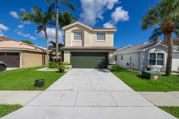 3527 Stratton LN, Boynton Beach, FL 33436