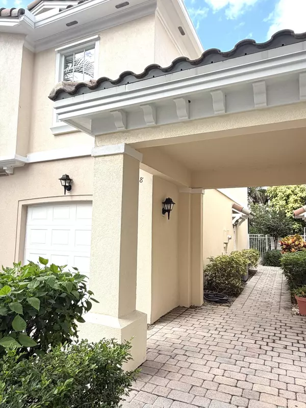 Palm Beach Gardens, FL 33410,488 Capistrano DR