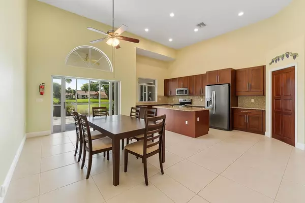 Margate, FL 33063,7793 Highlands Cir