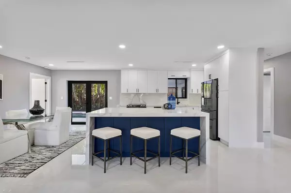 Boca Raton, FL 33432,200 SW 12th ST