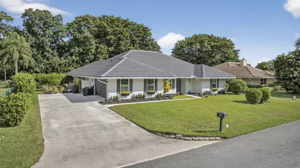 Palm Beach Gardens, FL 33418,18 Berwick RD