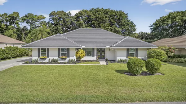 Palm Beach Gardens, FL 33418,18 Berwick RD