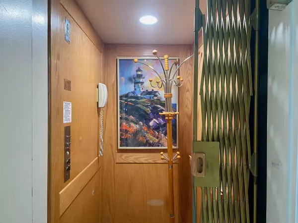 Boynton Beach, FL 33437,9709 Shadybrook DR 201