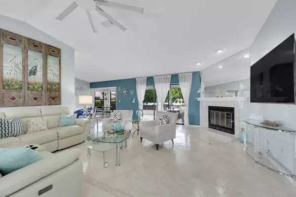 Port Saint Lucie, FL 34983,1872 SE Joy Haven ST