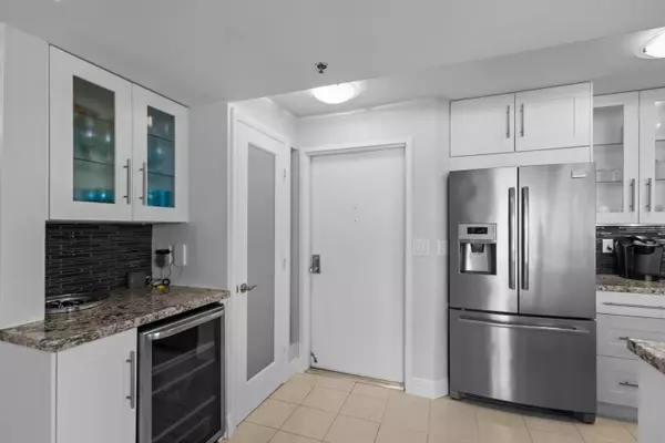 Highland Beach, FL 33487