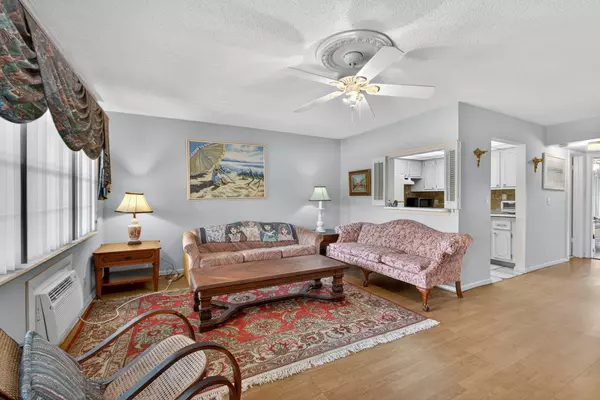 West Palm Beach, FL 33417,386 Sheffield P