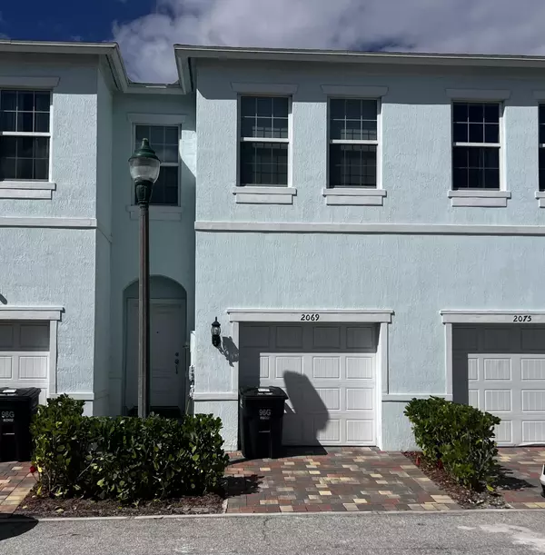 2061 Happy ST, West Palm Beach, FL 33407