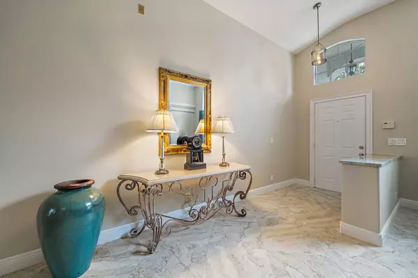 Lake Worth, FL 33467,4304 Hunting TRL