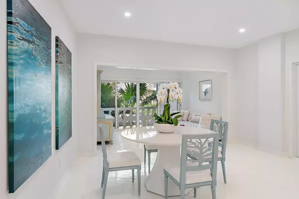 300 S Ocean BLVD 2e, Palm Beach, FL 33480