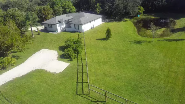 16710 N 75th AVE, Palm Beach Gardens, FL 33418