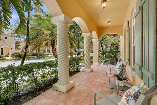 Jupiter, FL 33458,106 Santiago DR