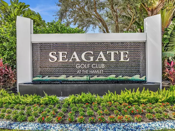 900 Greensward LN 103-G, Delray Beach, FL 33445
