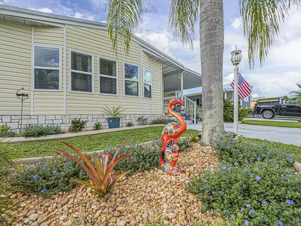 Barefoot Bay, FL 32976,409 Avocado DR